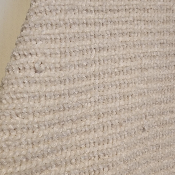 HYFVE, Women's Small Cream Sweater - Picture 6 of 10